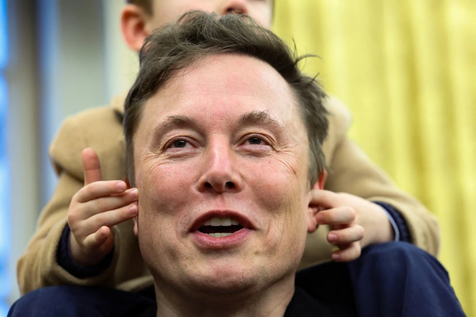 Trước khi nổi tiếng MXH, con trai Elon Musk từng “đại náo” cả Phòng Bầu dục: Loạt biểu cảm dễ thương của rich kid “đi lùi mới về đích”