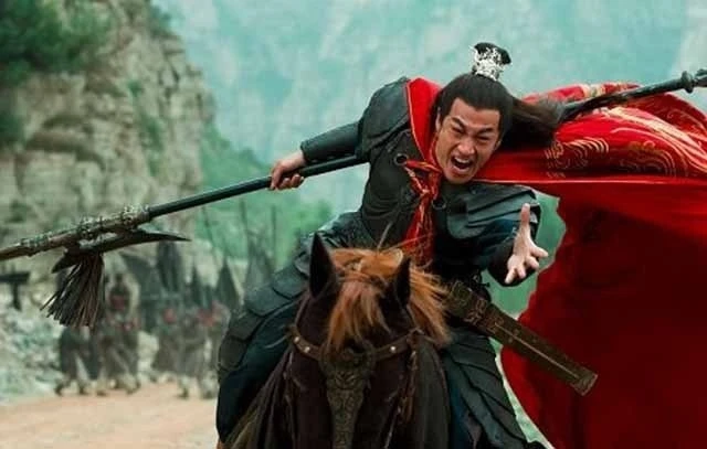 Tướng quân hồi sinh khiến Cbiz 3 đời còn nể: Định nghĩa lại chuẩn visual cho 1,4 tỷ dân, giở tới hồ sơ tình ái mới bất ngờ Tướng quân hồi sinh khiến Cbiz 3 đời còn nể: Định nghĩa lại chuẩn visual cho 1,4 tỷ dân, giở tới hồ sơ tình ái mới bất ngờ