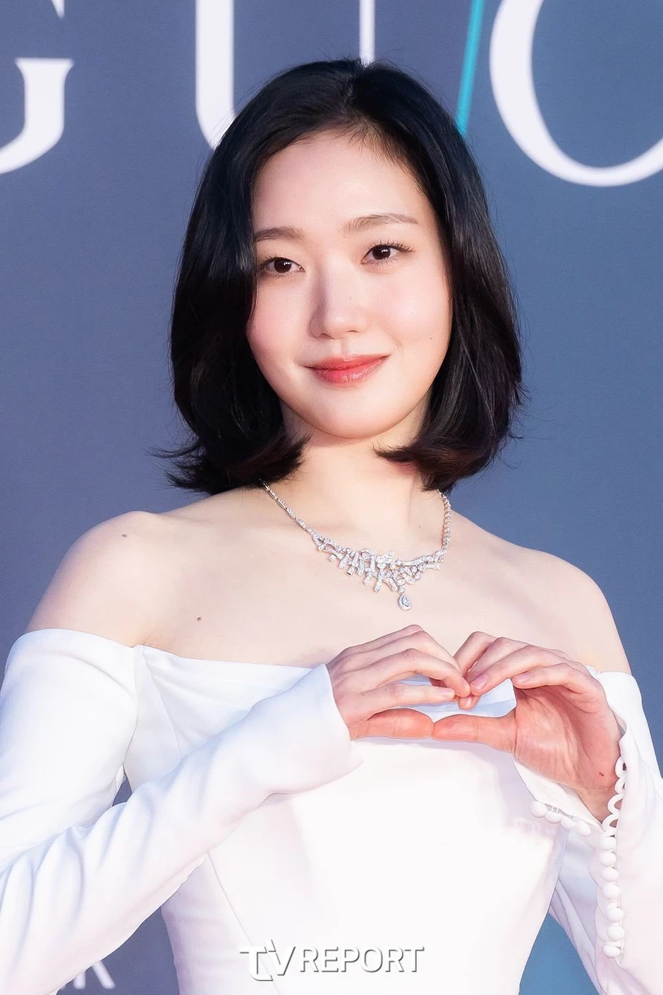 Tưởng Yoona và Suzy là mỹ nhân đẹp nhất Baeksang, ai ngờ đâu còn có người xuất sắc hơn, fan được dịp rửa mắt