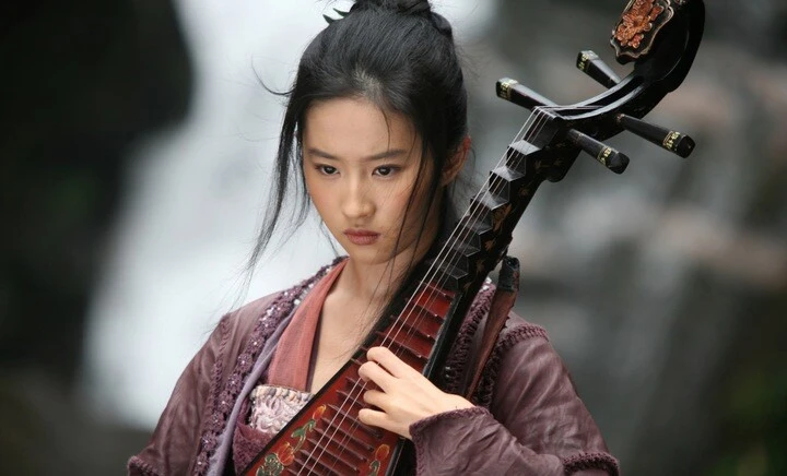 Vì sao Lưu Diệc Phi từng bị gắn với danh xưng thuốc độc phòng vé? Vì sao Lưu Diệc Phi từng bị gắn với danh xưng thuốc độc phòng vé?