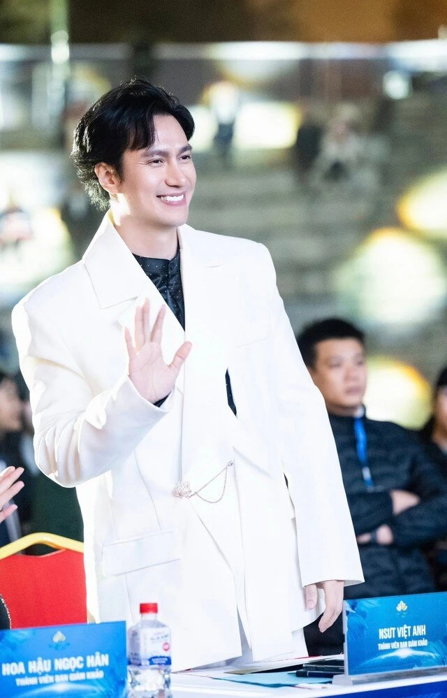 Việt Anh ở tuổi 45
