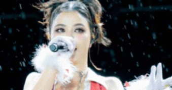 Việt Nam có hit toàn cầu cả loạt idol đu trend, chủ nhân leo thẳng hạng 1 sao nữ Vbiz