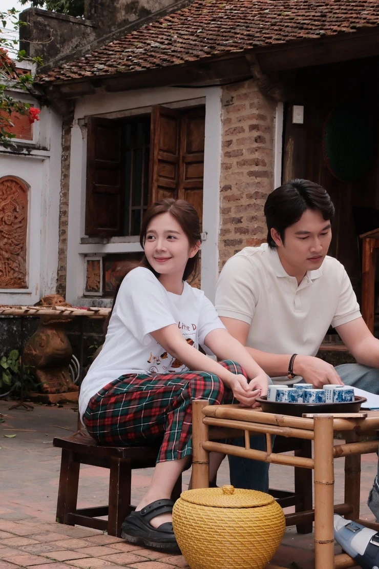 Vợ chồng nam diễn viên quê Bắc Ninh gây sốt với hậu trường Ngược đường ngược nắng Vợ chồng nam diễn viên quê Bắc Ninh gây sốt với hậu trường Ngược đường ngược nắng