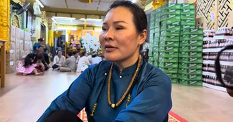Vợ cố NSƯT Quý Bình từng nói gì khi được gọi là "đại gia giàu có" trước khi bị bắt?