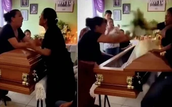Vợ và "tiểu tam" đánh ghen ngay trong tang lễ của người chồng, nắp quan tài cũng bị lật mở