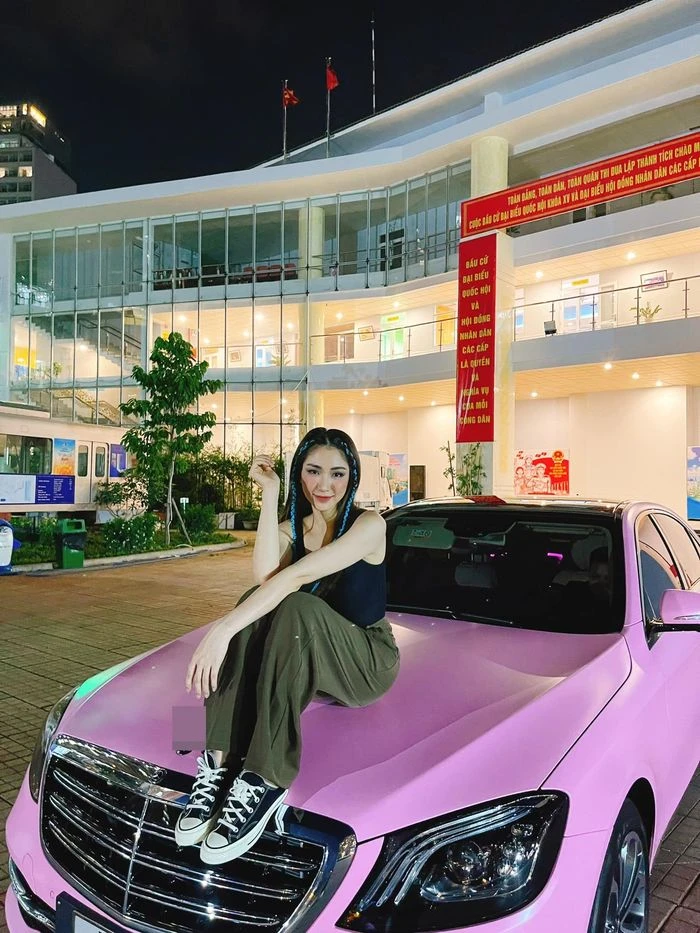 Vừa trả xong nợ cho Văn Toàn thì Hoà Minzy rao bán nhà gấp, nguyên nhân là gì?