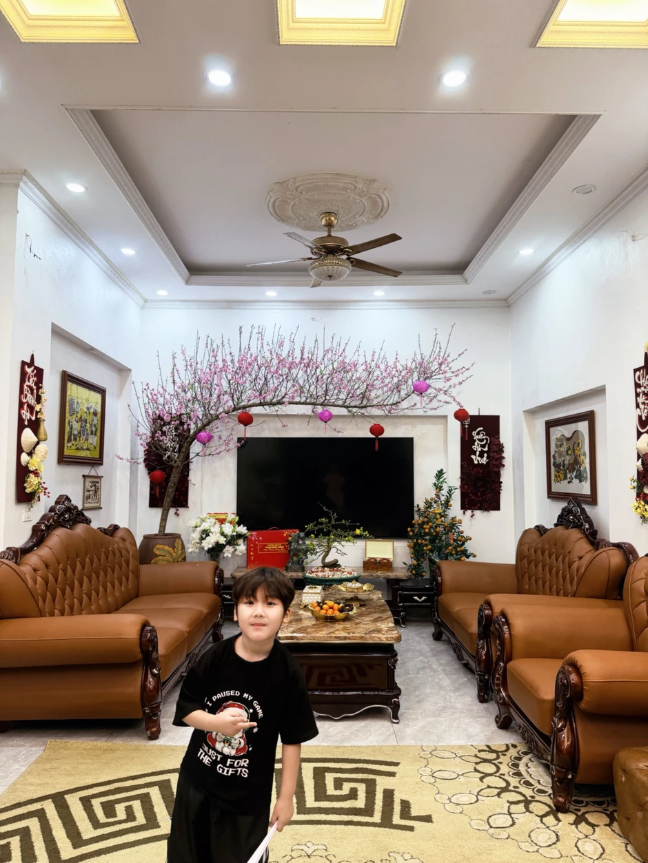 Vừa trả xong nợ cho Văn Toàn thì Hoà Minzy rao bán nhà gấp, nguyên nhân là gì?