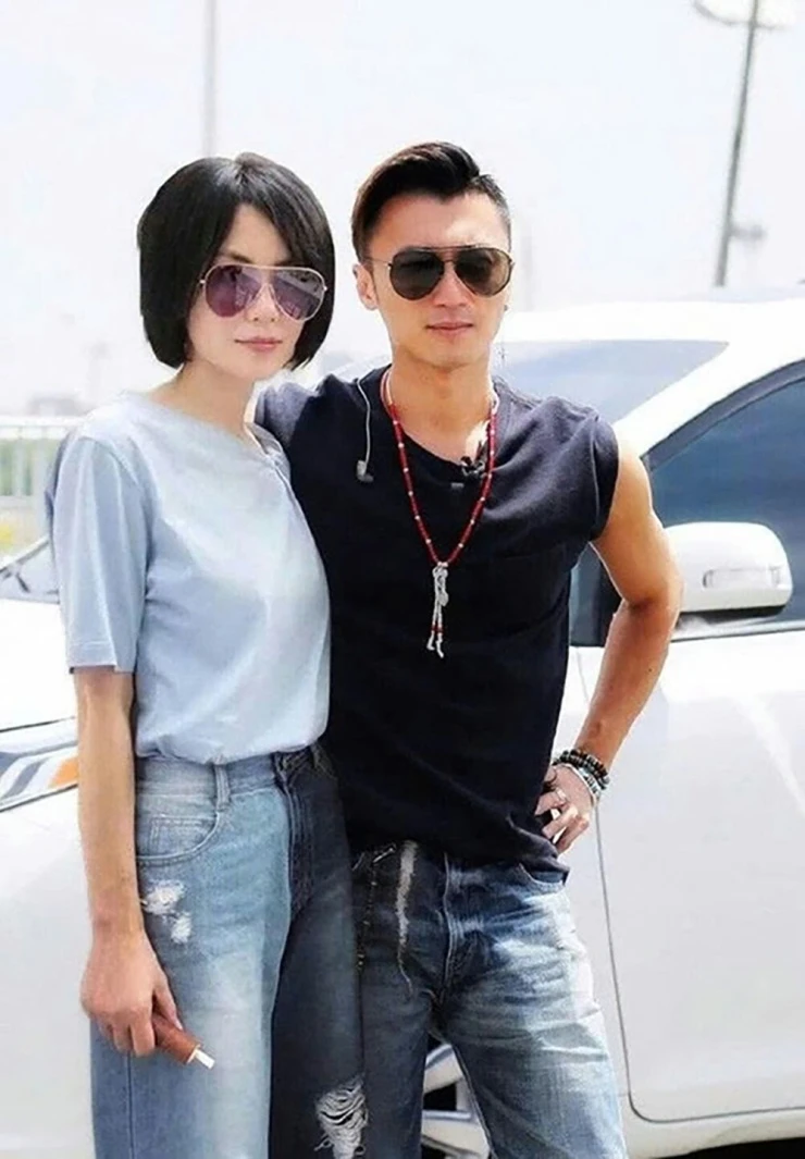 Vương Phi là “người thứ ba” phá hoại hôn nhân của Tạ Đình Phong và Trương Bá Chi?