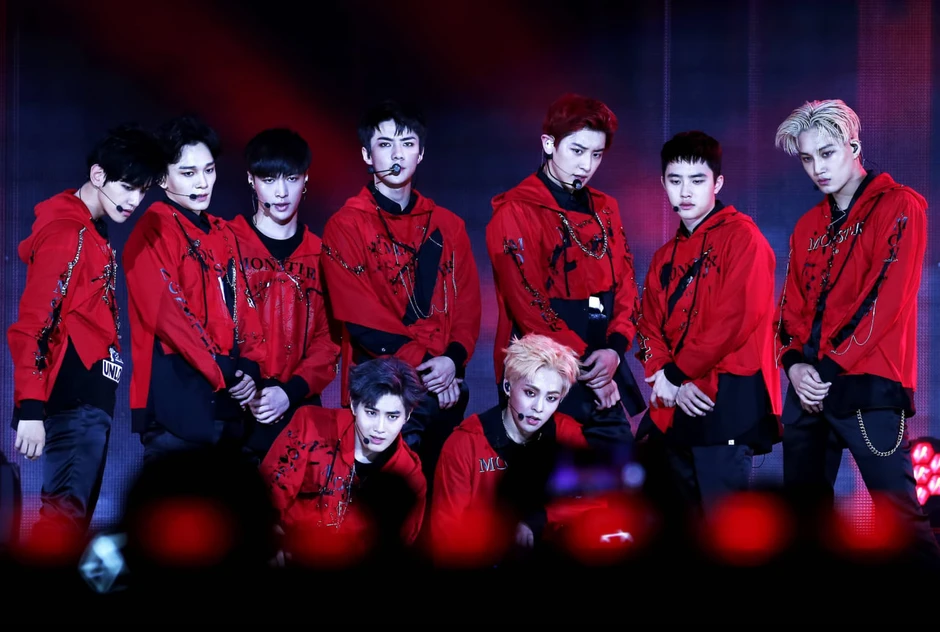 Xiumin (EXO) :Tài sản bị phong tỏa, nợ cả tỷ đồng làm MV không thể thanh toán