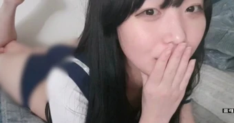 Yêu nhanh 21 ngày, nữ streamer siêu gợi cảm thừa nhận bản thân khó chiều, khiến nửa kia vất vả