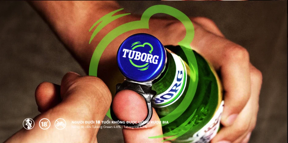 Giật nắp bia Tuborg giữa cuộc vui "phá chuẩn", người phụ nữ ở Huế bất ngờ ẵm trọn giải đặc biệt 435 triệu đồng Giật nắp bia Tuborg giữa cuộc vui "phá chuẩn", người phụ nữ ở Huế bất ngờ ẵm trọn giải đặc biệt 435 triệu đồng