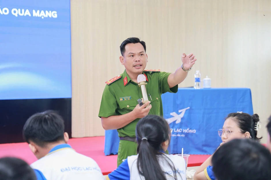 Không phải KOL nào cũng cần nổi tiếng: Câu chuyện phía sau những tài khoản triệu view của các cán bộ công an