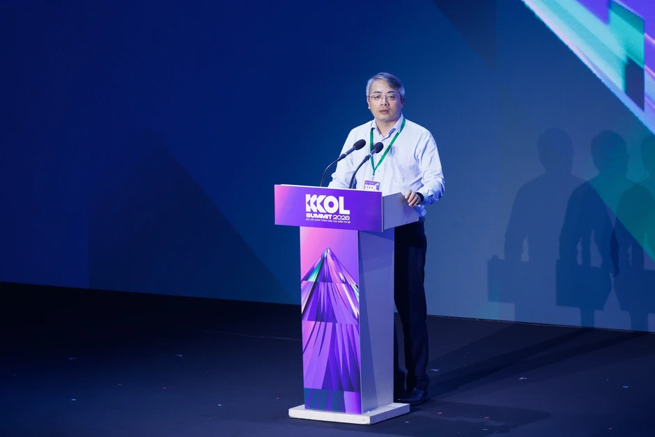 KOL Summit 2026: 34 CLB Niềm tin số và 1.500 khách mời ký cam kết đồng hành kiến tạo niềm tin số KOL Summit 2026: 34 CLB Niềm tin số và 1.500 khách mời ký cam kết đồng hành kiến tạo niềm tin số