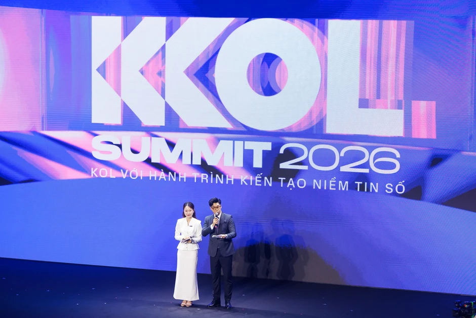 KOL Summit 2026: 34 CLB Niềm tin số và 1.500 khách mời ký cam kết đồng hành kiến tạo niềm tin số KOL Summit 2026: 34 CLB Niềm tin số và 1.500 khách mời ký cam kết đồng hành kiến tạo niềm tin số