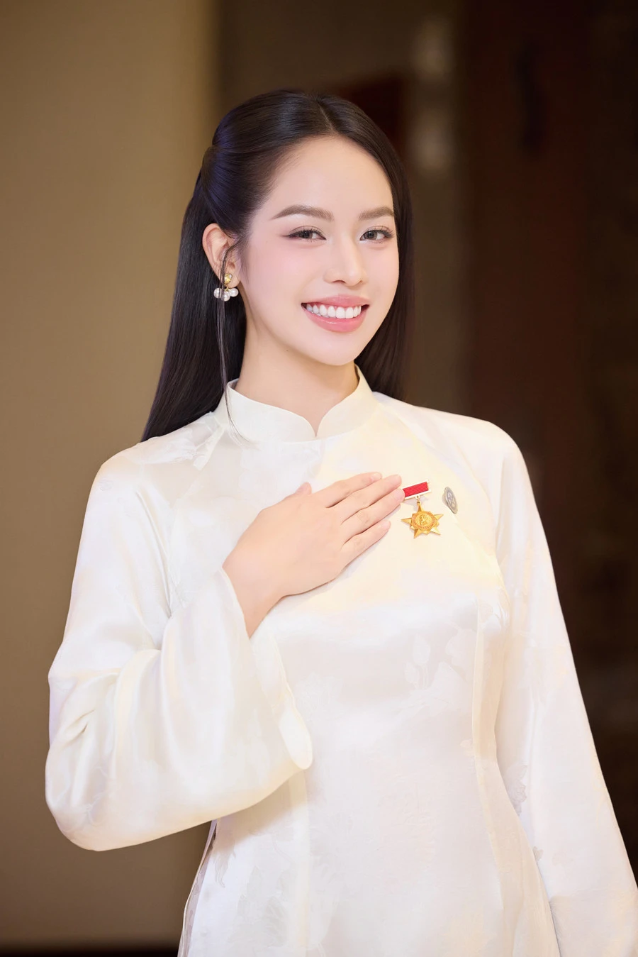Nghệ sĩ Xuân Bắc kể cuộc điện thoại báo trúng 50 triệu, Đen Vâu và dàn nghệ sĩ nói thẳng về trách nhiệm người nổi tiếng trên MXH Nghệ sĩ Xuân Bắc kể cuộc điện thoại báo trúng 50 triệu, Đen Vâu và dàn nghệ sĩ nói thẳng về trách nhiệm người nổi tiếng trên MXH