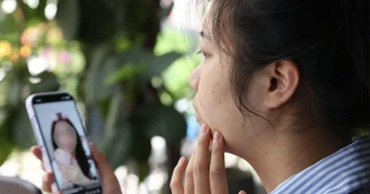Người tiêu dùng đang mua sản phẩm hay mua niềm tin từ KOL, người nổi tiếng?