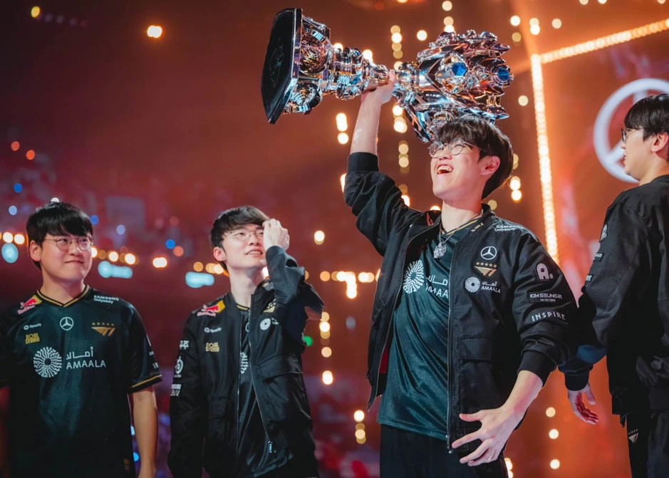 Sau hơn 2 thập kỷ, trải nghiệm của game thủ Việt đã tiến hóa "không tin nổi" Sau hơn 2 thập kỷ, trải nghiệm của game thủ Việt đã tiến hóa "không tin nổi"