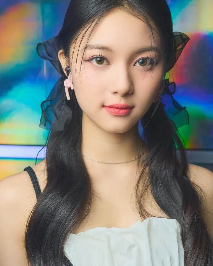 Video sự cố trang phục của nữ idol: AI hay thật?