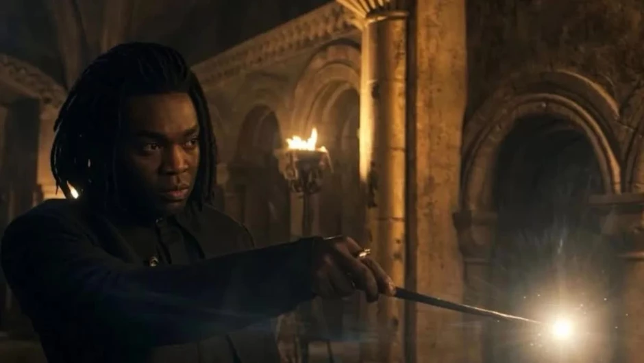 "Snape này lạ quá": Fan Harry Potter "dậy sóng" vì trailer bản truyền hình, Giáo sư Snape da màu gây tranh cãi dữ dội! "Snape này lạ quá": Fan Harry Potter "dậy sóng" vì trailer bản truyền hình, Giáo sư Snape da màu gây tranh cãi dữ dội!