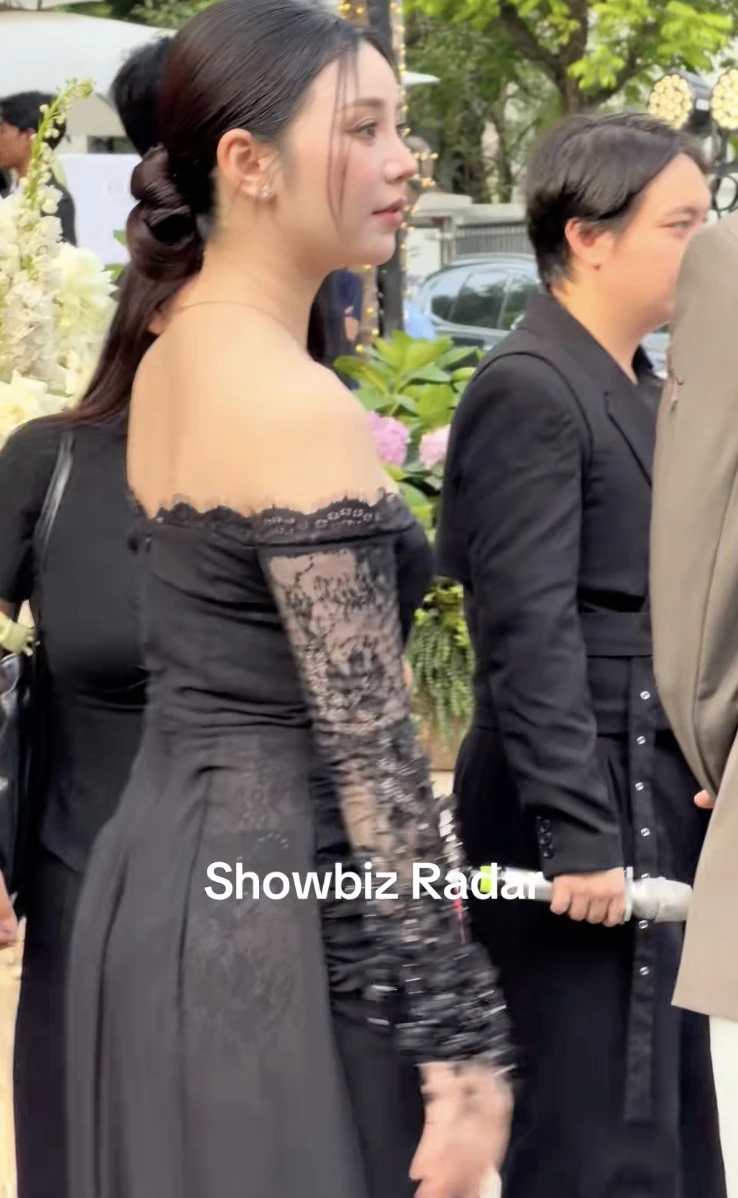 “Quỳnh Kool váy ren” leo lên hot search, cả TikTok vào cuộc