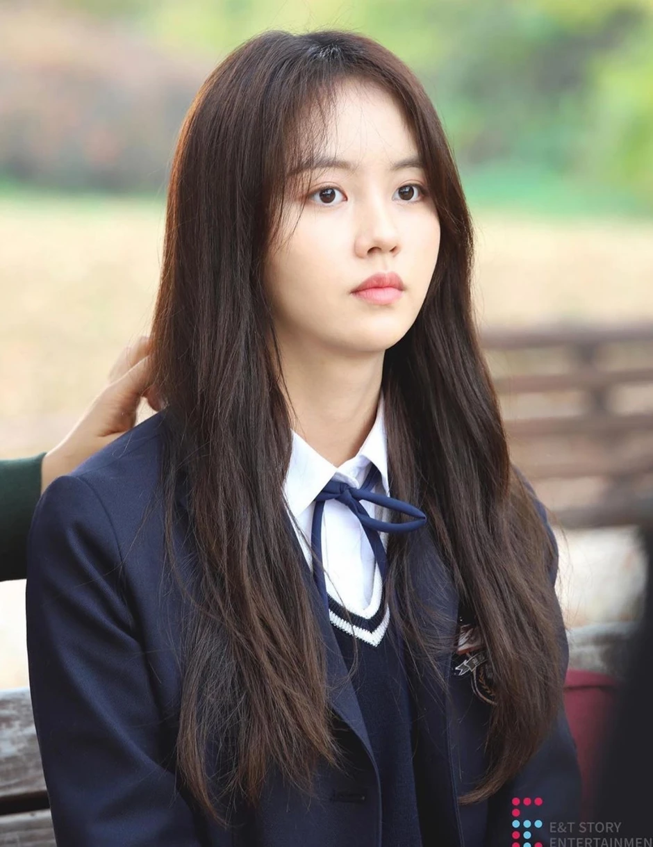 10 mỹ nhân đẹp nhất Hàn Quốc 2026: Song Hye Kyo xếp sau IU, hạng 1 đố ai ngắm mà không mê