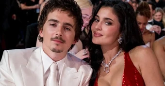 Ai cứu được Timothée Chalamet