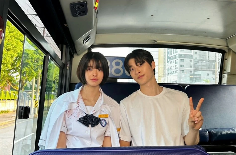 Baek Sun Ho và Jeon So Young ngầm công khai Baek Sun Ho và Jeon So Young ngầm công khai