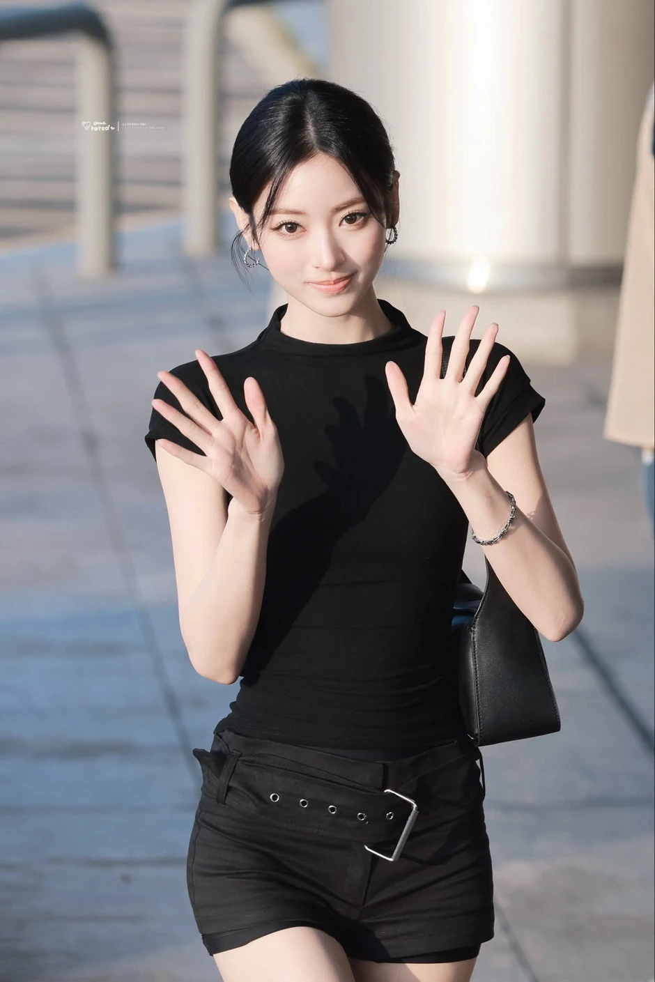 Bức ảnh siêu thực của “tiểu Song Hye Kyo”