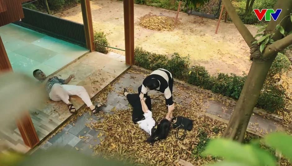 Bước Chân Vào Đời tập 31: Mạnh Trường anh hùng cứu mỹ nhân