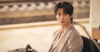 Byeon Woo Seok bị 100 đoàn phim từ chối vì quá đẹp