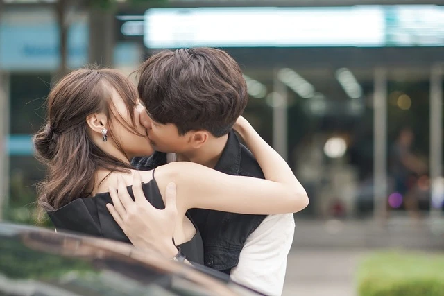 Cảnh nóng xấu hổ nhất cuộc đời Ninh Dương Lan Ngọc