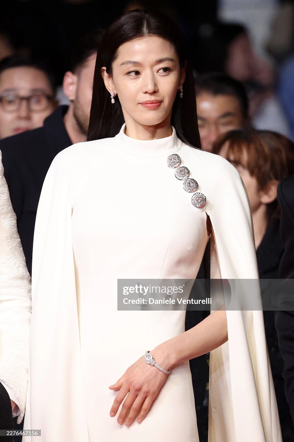Cặp đôi đẹp nhất Cannes 2026: Nhà gái là nữ thần chảnh nhất