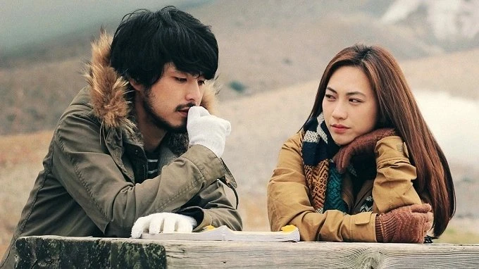 Cô bé Cà Mau bán xôi phụ mẹ bất ngờ lọt đề cử đẹp nhất thế giới