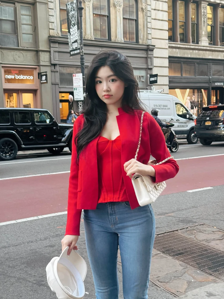 Con gái Phó chủ tịch Hội Điện ảnh Việt Nam “nhận job” từ năm 3 tuổi, kiếm được 1 tỷ đã là chuyện của 4 năm trước Con gái Phó chủ tịch Hội Điện ảnh Việt Nam “nhận job” từ năm 3 tuổi, kiếm được 1 tỷ đã là chuyện của 4 năm trước