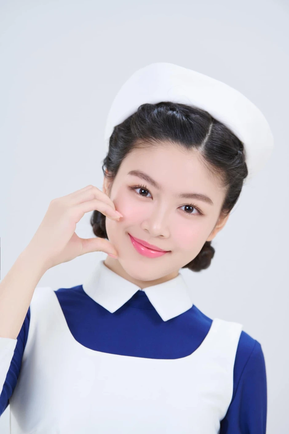 Con gái Phó chủ tịch Hội Điện ảnh Việt Nam “nhận job” từ năm 3 tuổi, kiếm được 1 tỷ đã là chuyện của 4 năm trước Con gái Phó chủ tịch Hội Điện ảnh Việt Nam “nhận job” từ năm 3 tuổi, kiếm được 1 tỷ đã là chuyện của 4 năm trước