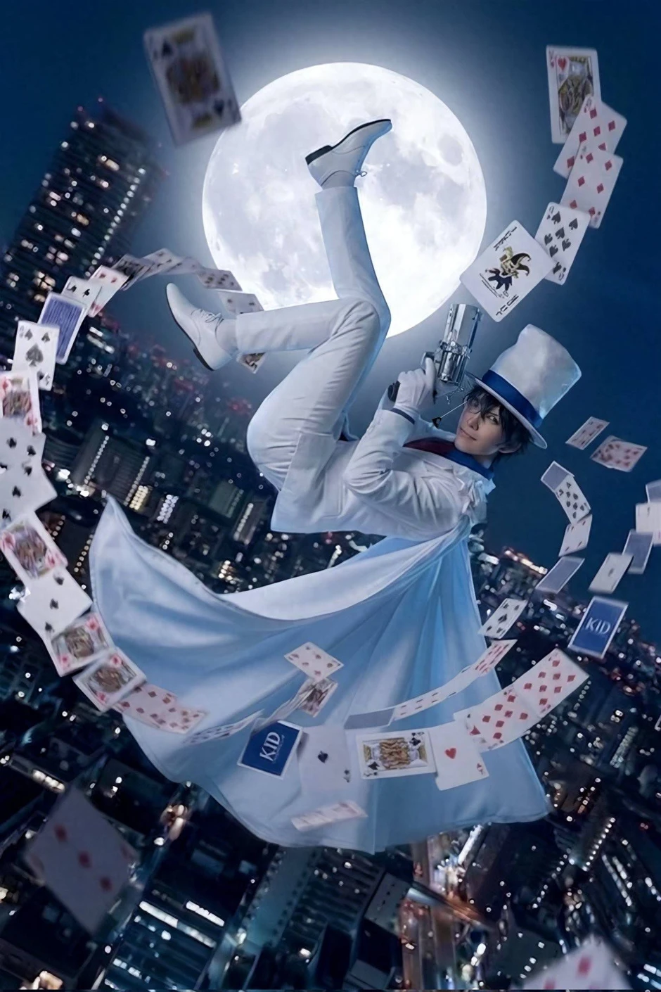 Cosplay Kaito Kid "thần sầu" khiến netizen ngỡ ngàng, lầm tưởng poster chính thức từ phim Cosplay Kaito Kid "thần sầu" khiến netizen ngỡ ngàng, lầm tưởng poster chính thức từ phim