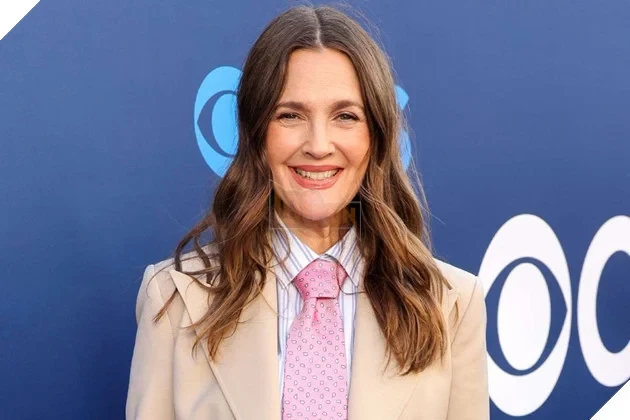 Courteney Cox Muốn Đạo Diễn Scream 8 Vì Không Ai Khác Hiểu Câu Chuyện Này Hơn