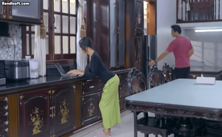 Dáng đứng Bóng Ma Hạnh Phúc là gì mà cả MXH bắt trend? Dáng đứng Bóng Ma Hạnh Phúc là gì mà cả MXH bắt trend?