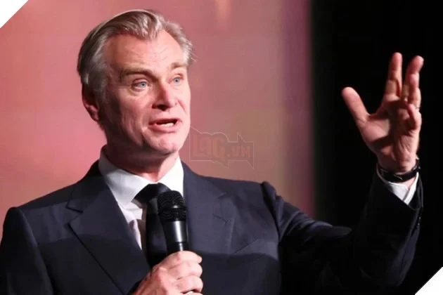 Đạo Diễn Christopher Nolan: Khán Giả Trẻ Đang Quay Lưng Với AI Slop