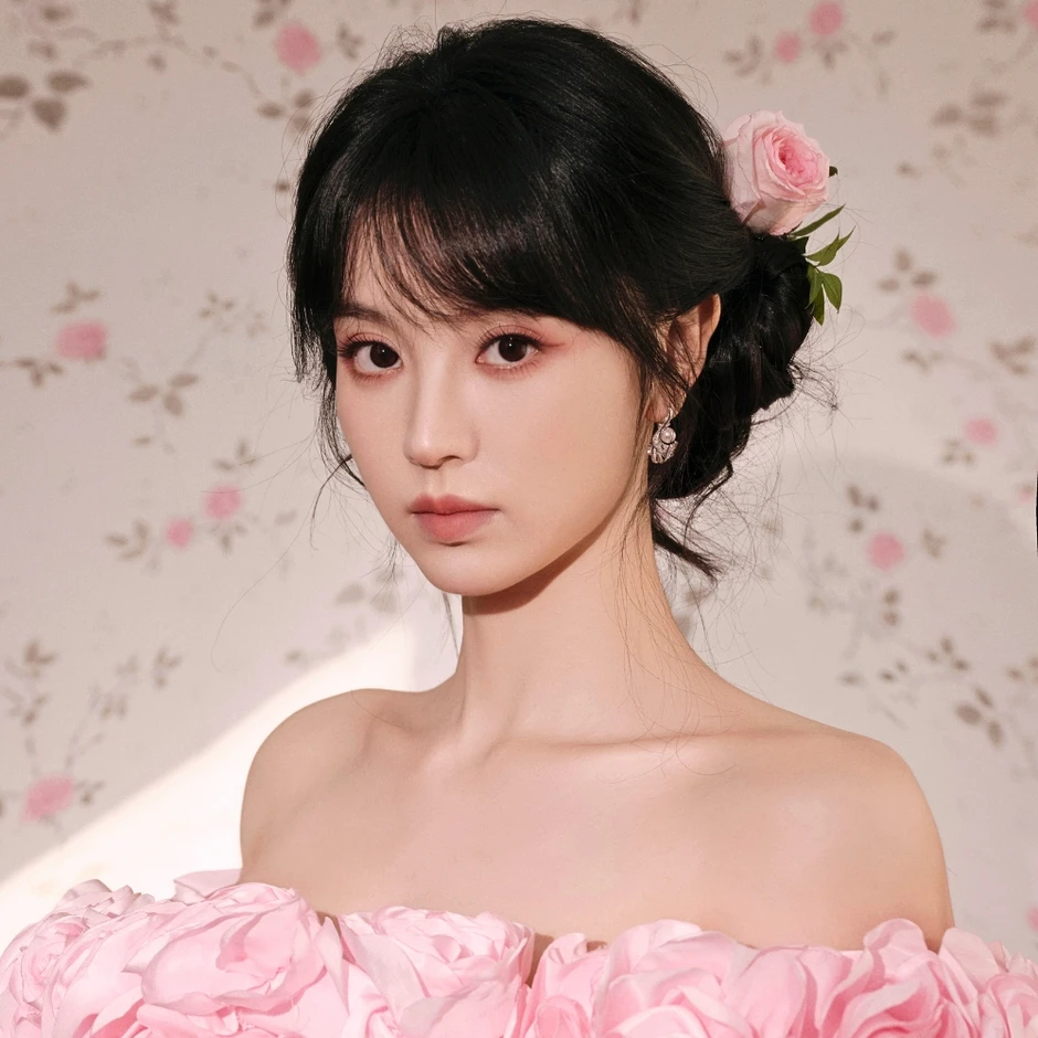 Điền Hi Vi dùng nhan sắc vạn người mê để hồi sinh sự nghiệp Điền Hi Vi dùng nhan sắc vạn người mê để hồi sinh sự nghiệp