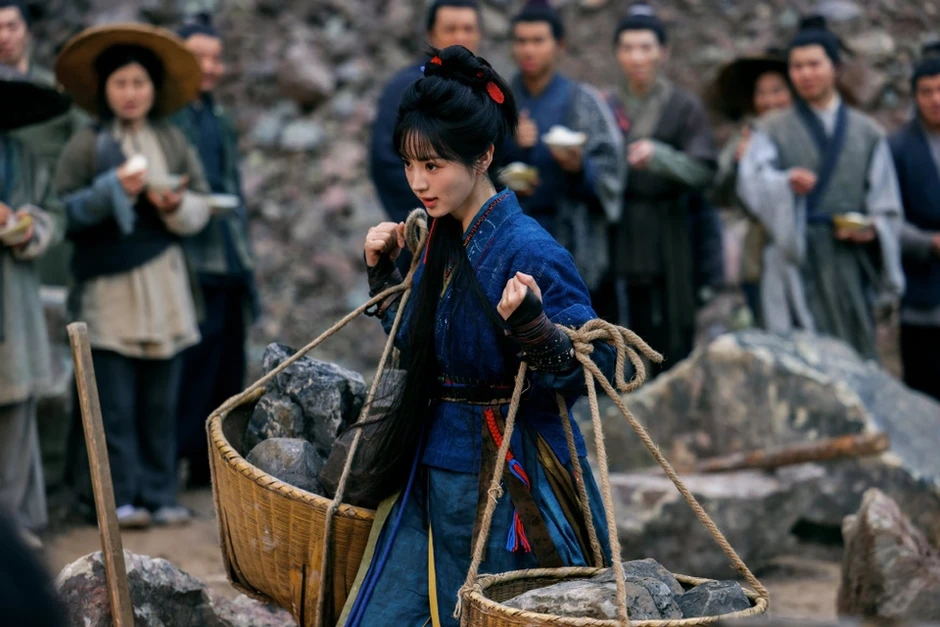 Điền Hi Vi dùng nhan sắc vạn người mê để hồi sinh sự nghiệp Điền Hi Vi dùng nhan sắc vạn người mê để hồi sinh sự nghiệp