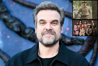 Diễn Viên David Harbour Bật Mí Kỷ Niệm “Khó Đỡ” Với Dàn Diễn Viên Nhí Stranger Things