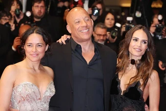 Diễn Viên Vin Diesel Xúc Động Nhắc Về Paul Walker Tại Buổi Chiếu Fast & Furious Ở Cannes