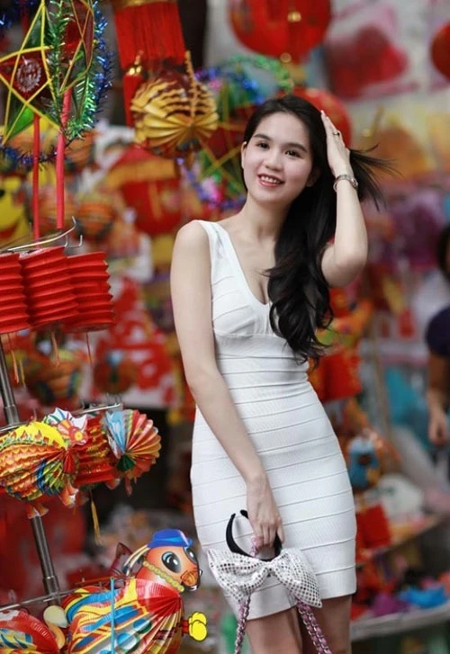 Giao diện sexy 11 năm trước của Lưu Diệc Phi khiến netizen gọi tên Ngọc Trinh