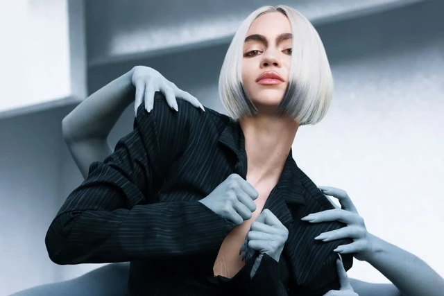 Grimes, người phụ nữ kỳ lạ sinh con cho tỷ phú Elon Musk: Tự phẫu thuật nhãn cầu, đóng thuyền chở gà và làm nhạc về ngày tận thế