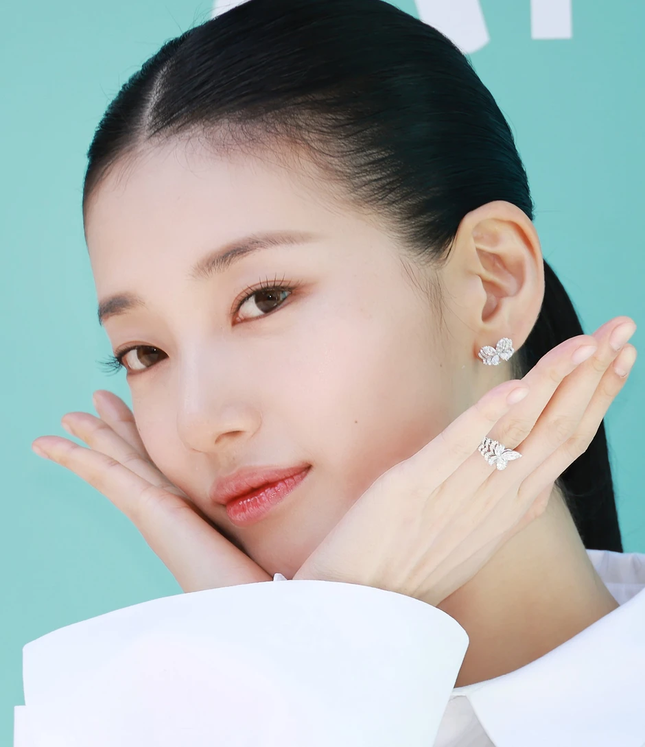 Gương mặt 0 điểm của Suzy Gương mặt 0 điểm của Suzy