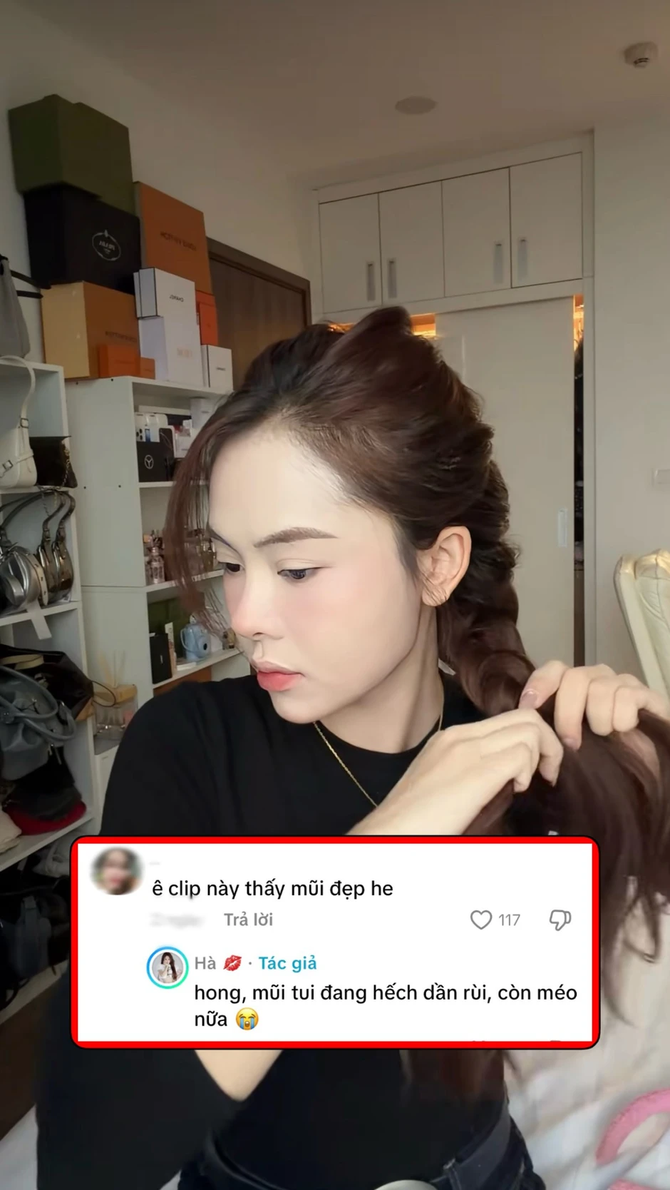 Hà Môi “đắp tiền lên mặt” để sửa những gì? Còn chiếc mũi “đang hếch dần và méo” giờ ra sao?