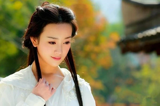Hết diễn "Thần tiên tỷ tỷ" Vương Ngữ Yên, mỹ nhân này chọn tái xuất với loạt gâ
