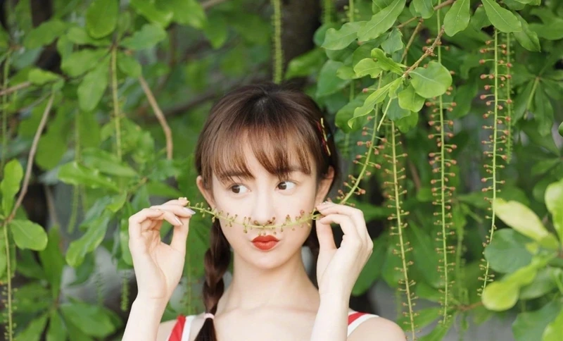 Hết diễn "Thần tiên tỷ tỷ" Vương Ngữ Yên, mỹ nhân này chọn tái xuất với loạt gâ