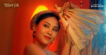 Hoa hậu Mai Phương xinh đáo để trong Trùm Sò